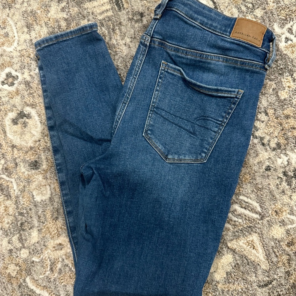 American Eagle Outfitters Dark Blue Jeans